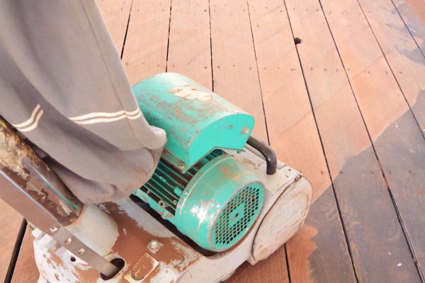 Cedar Deck Sanding in Sevierville